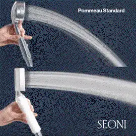 Le jet du pommeau filtrant en fonctionnement