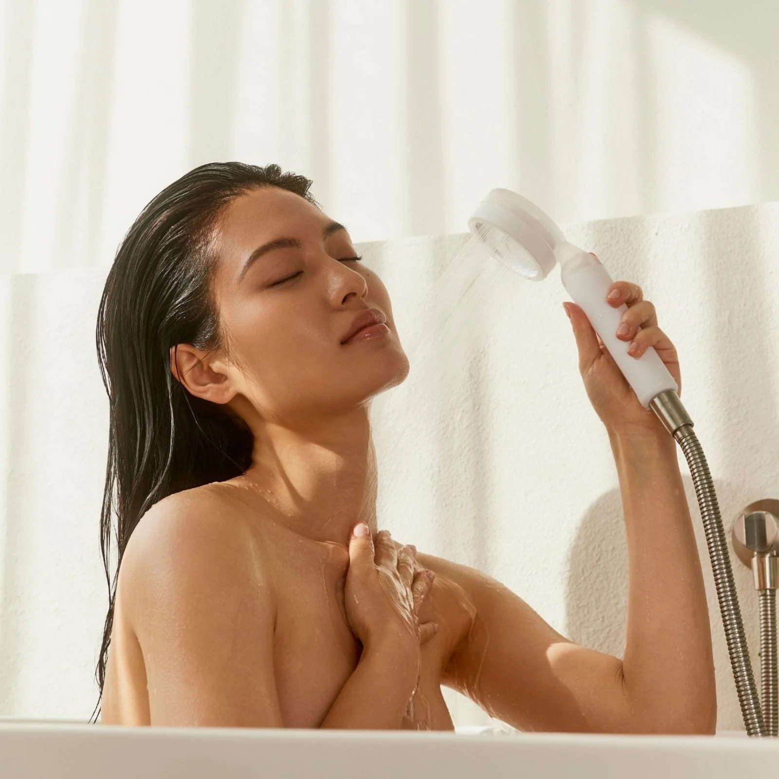 Peau apaisée après filtration de l'eau